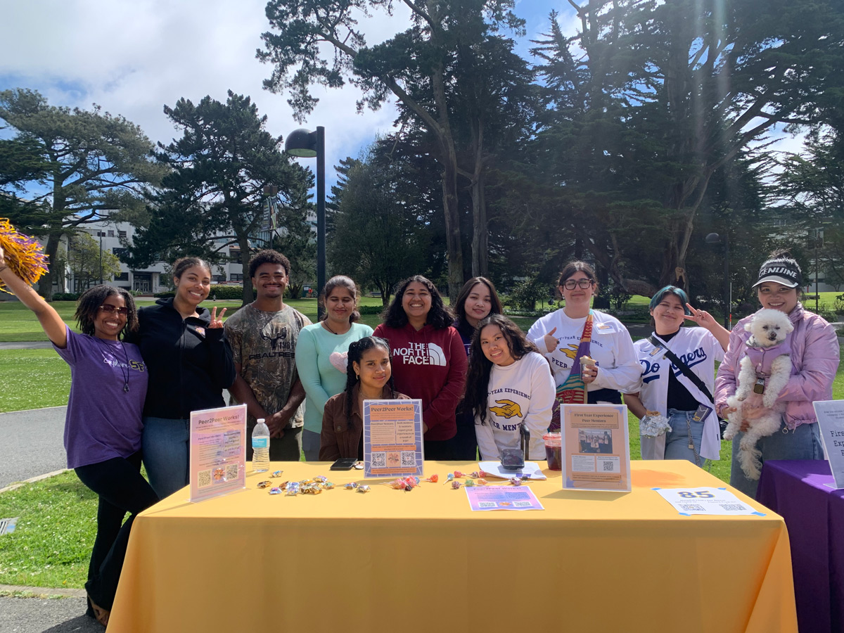 a group of first year students at the Peer2Peer Mentor Collective program